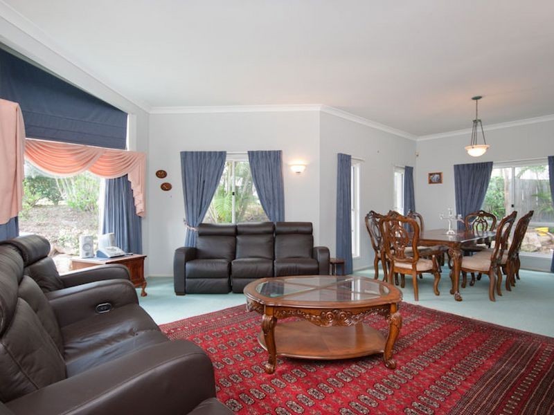 29 Mukurta Street, Chapel Hill QLD 4069
