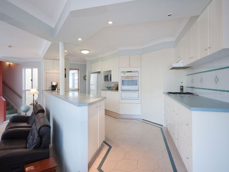 29 Mukurta Street, Chapel Hill QLD 4069