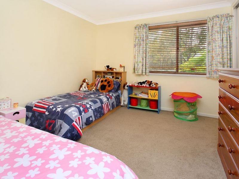 21 Wyndarra Street, Kenmore QLD 4069