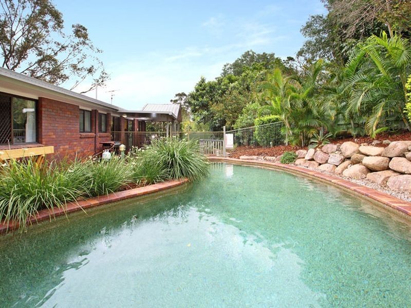 21 Wyndarra Street, Kenmore QLD 4069