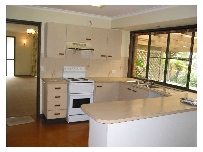 4 Vakuta Street, Fig Tree Pocket QLD 4069