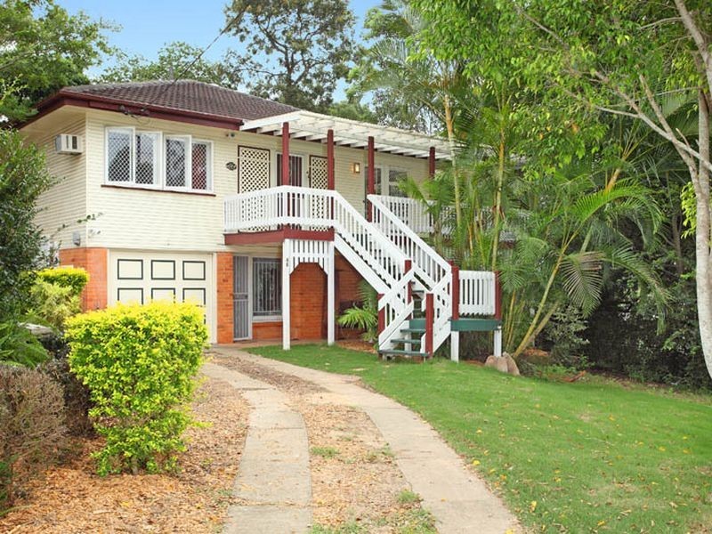 46 Norm Street, Kenmore QLD 4069