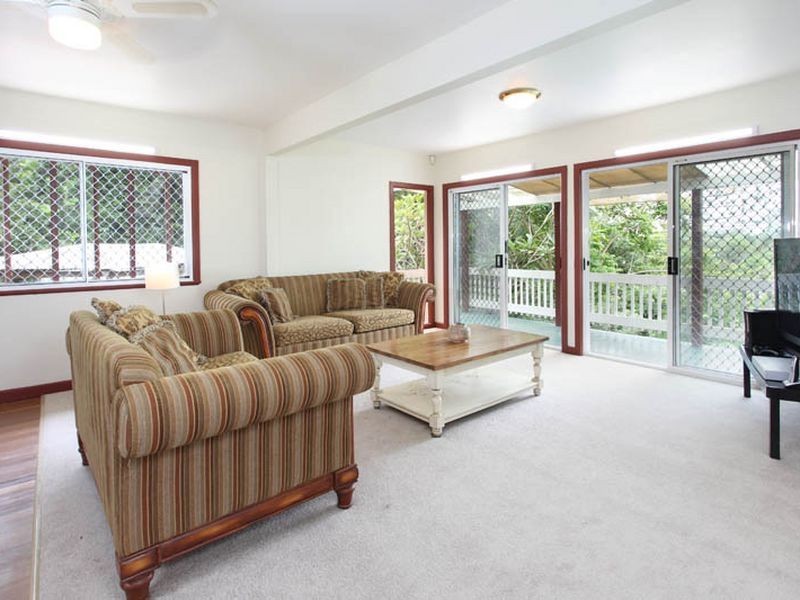 46 Norm Street, Kenmore QLD 4069