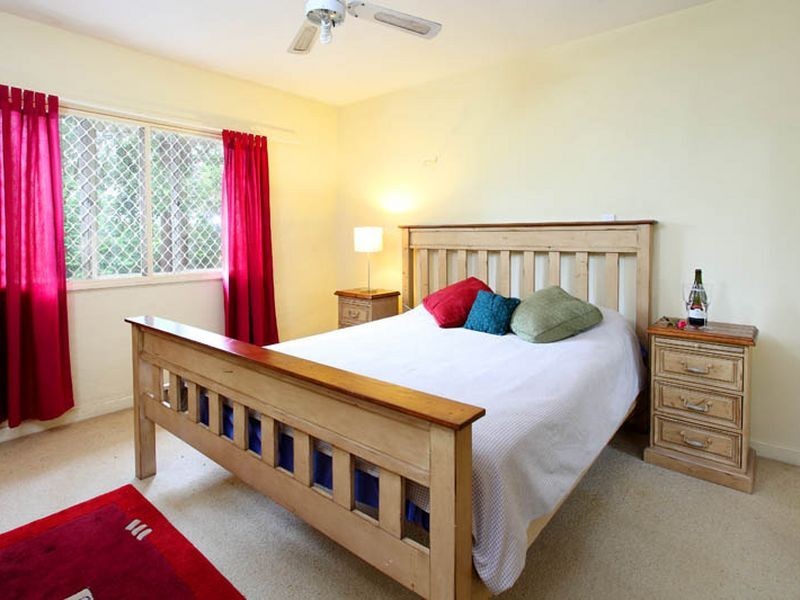 46 Norm Street, Kenmore QLD 4069