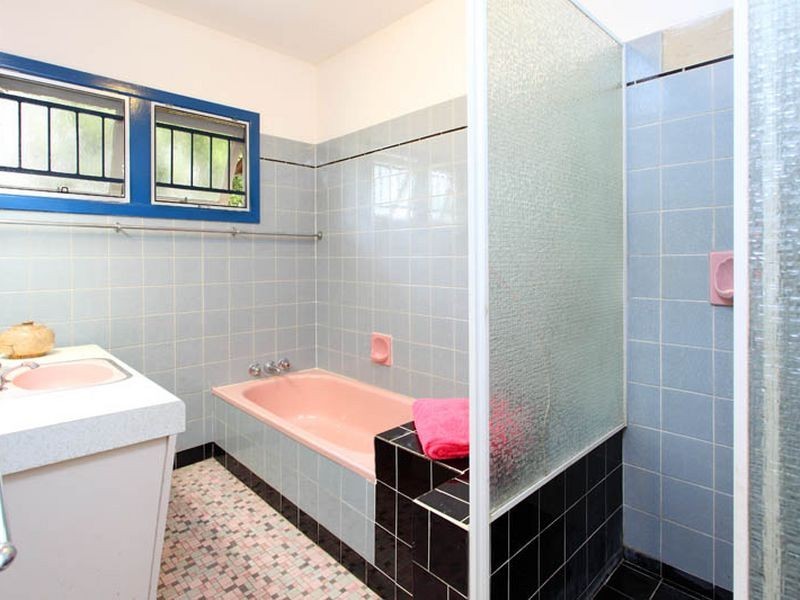 46 Norm Street, Kenmore QLD 4069