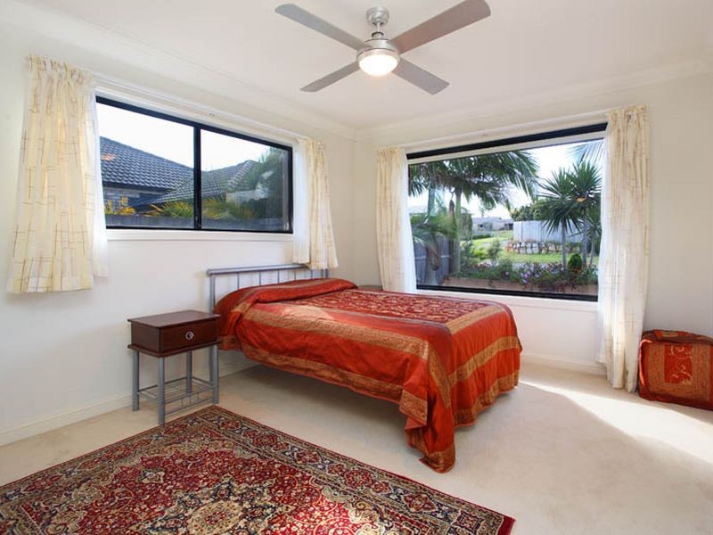 56 Glenwood Place, Moggill QLD 4070