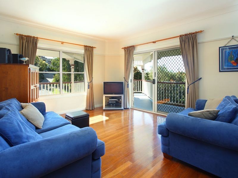 55 Drysdale Crescent, Brookfield QLD 4069