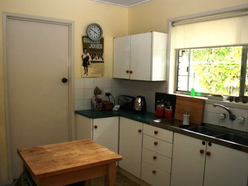 2 Karingal Street, Kenmore QLD 4069