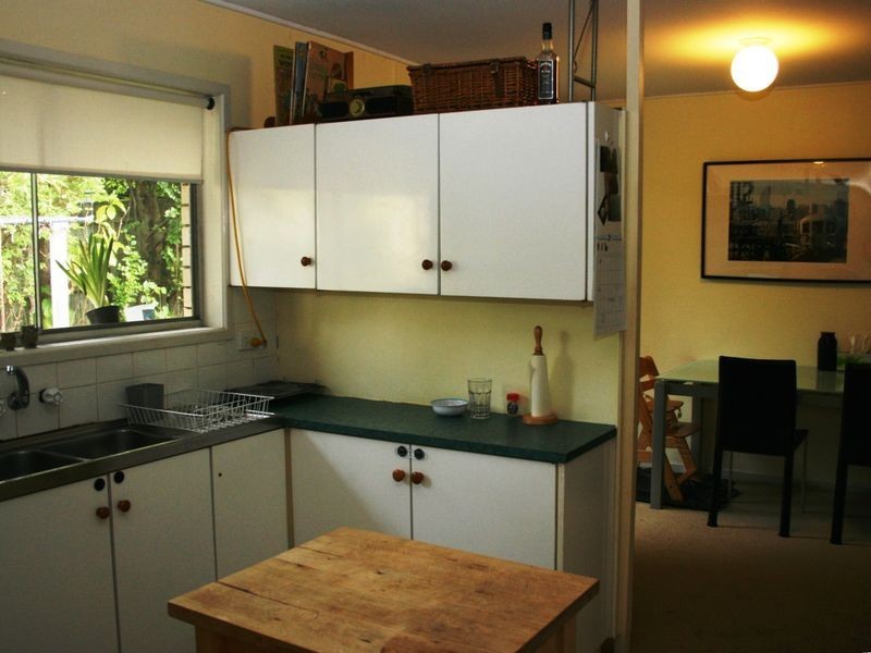 2 Karingal Street, Kenmore QLD 4069