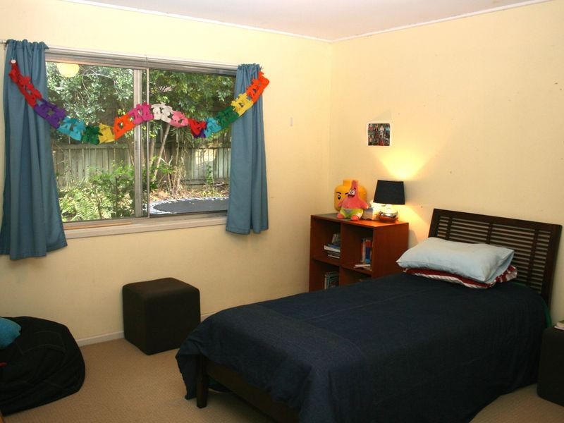 2 Karingal Street, Kenmore QLD 4069