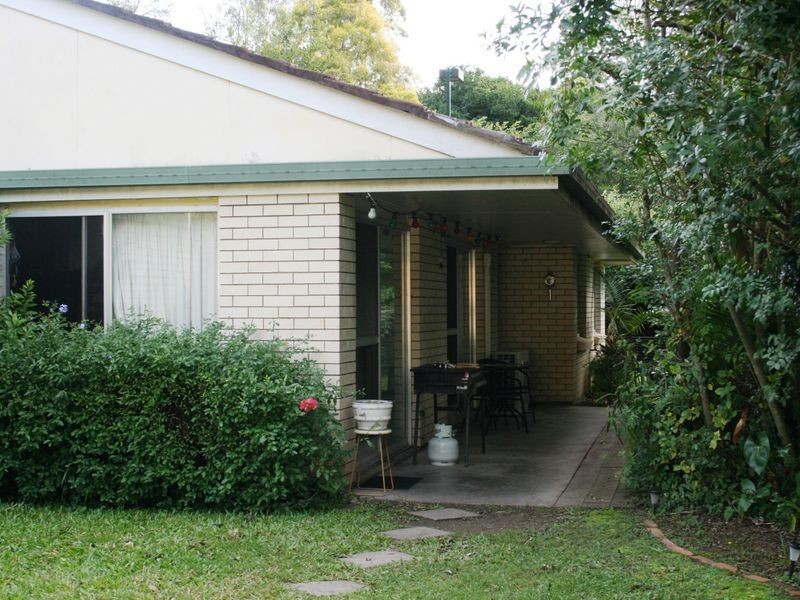 2 Karingal Street, Kenmore QLD 4069