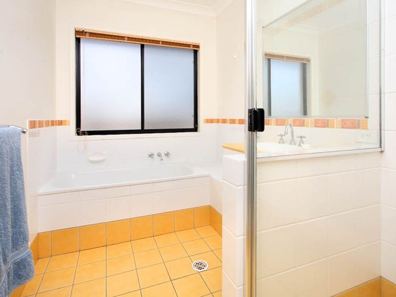 147 Joseph Avenue, Moggill QLD 4070