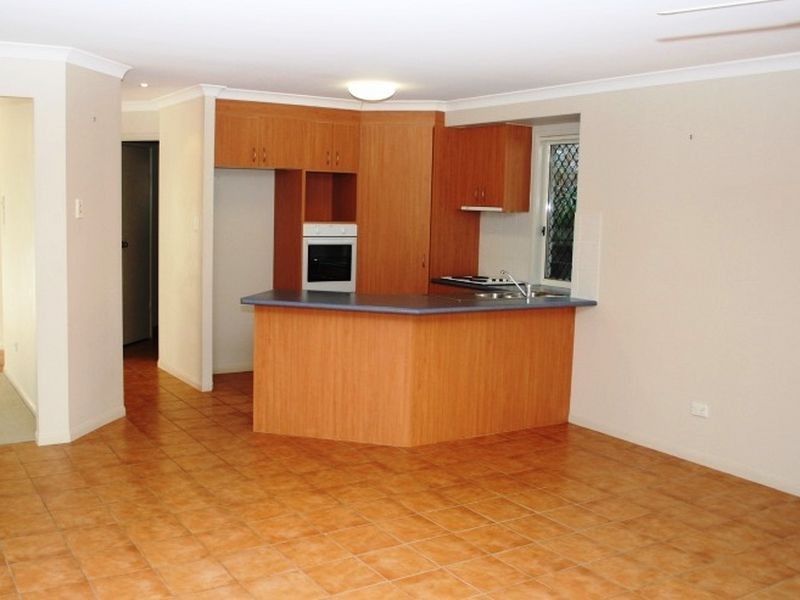 9 Carissa Place, Chapel Hill QLD 4069