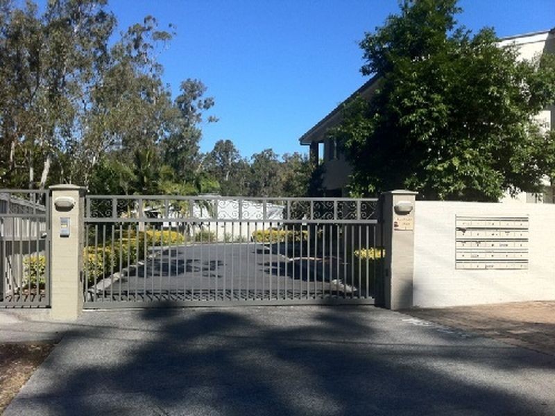 2/78 Brookfield Rd, Kenmore QLD 4069