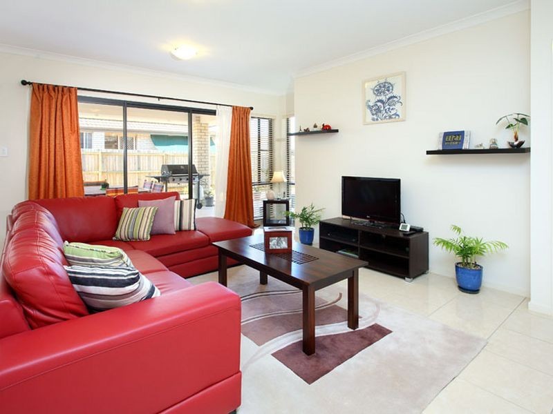 12 Springbrook Place, Moggill QLD 4070