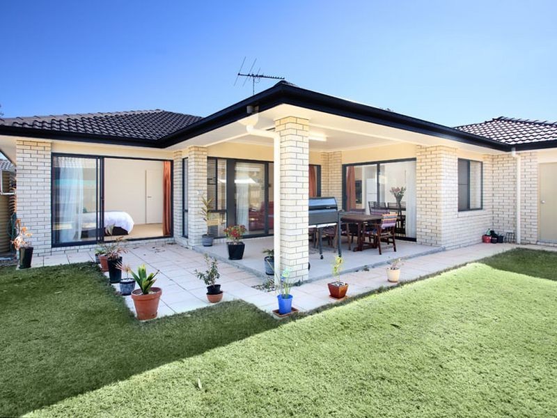 12 Springbrook Place, Moggill QLD 4070