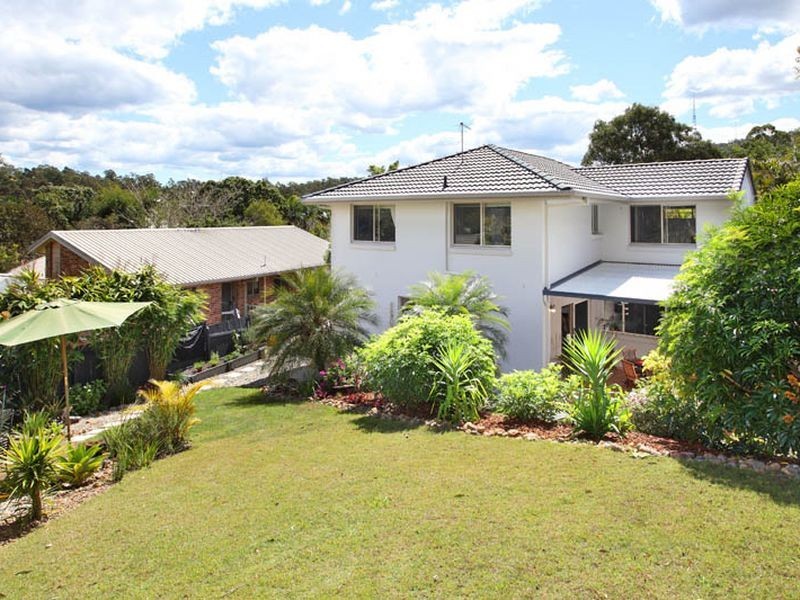 3 Toddington Street, Chapel Hill QLD 4069