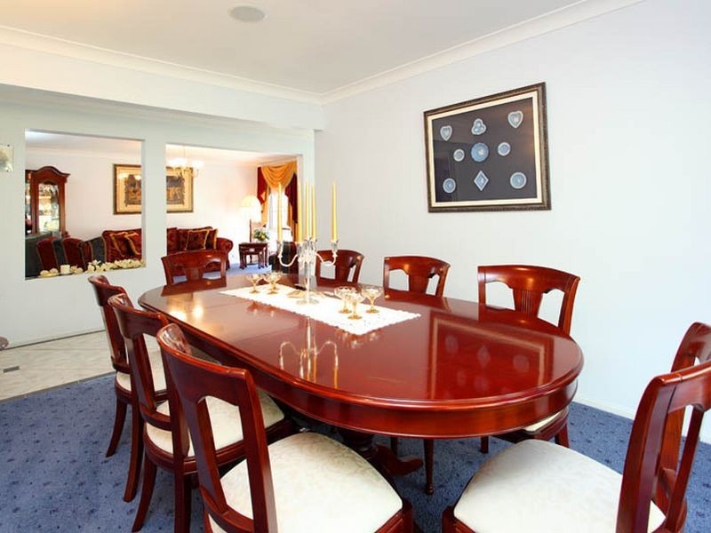 36 Crestwood Place, Moggill QLD 4070