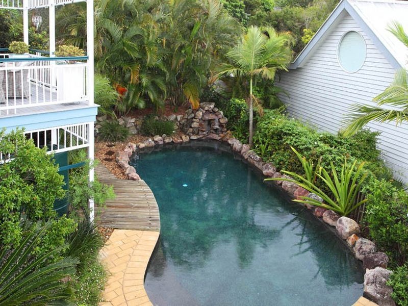10 Maroa Close, Chapel Hill QLD 4069