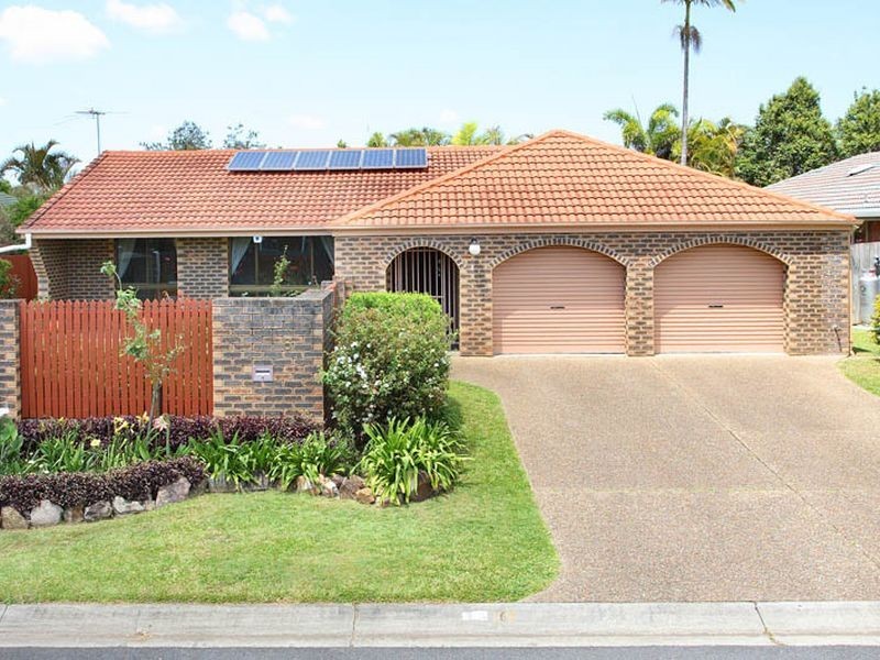 6 Codford Place, Chapel Hill QLD 4069