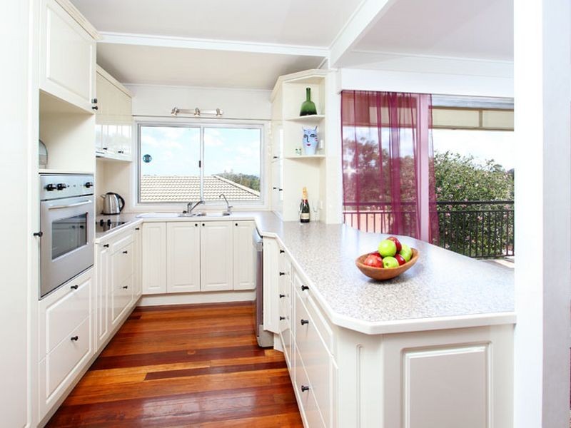 59 Gem Road, Kenmore QLD 4069