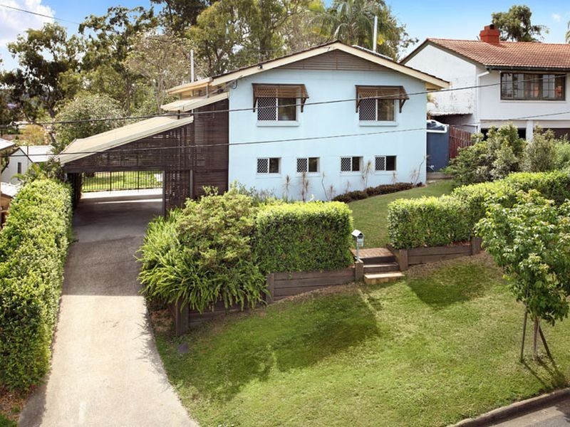 59 Gem Road, Kenmore QLD 4069