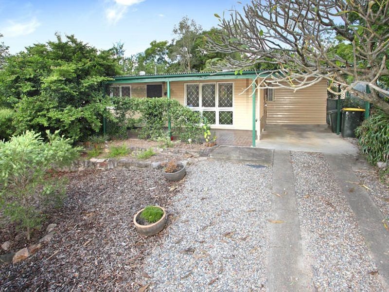 51 Gilruth Rd, Kenmore QLD 4069
