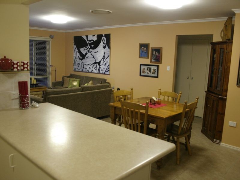 8a Church Road, Bellbowrie QLD 4070