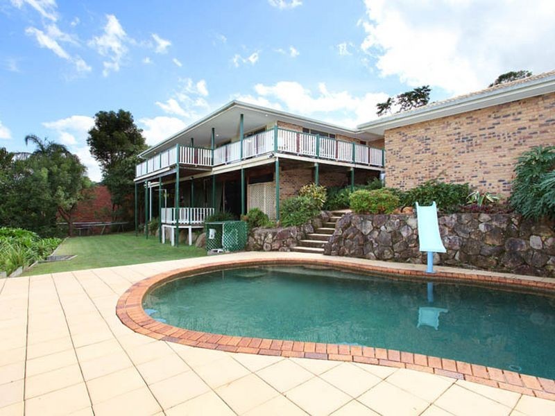 29 Broadmoor Street, Kenmore Hills QLD 4069