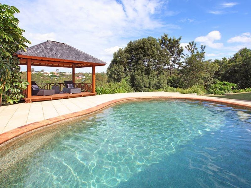 29 Broadmoor Street, Kenmore Hills QLD 4069