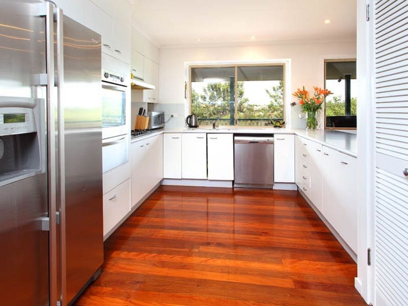 29 Broadmoor Street, Kenmore Hills QLD 4069