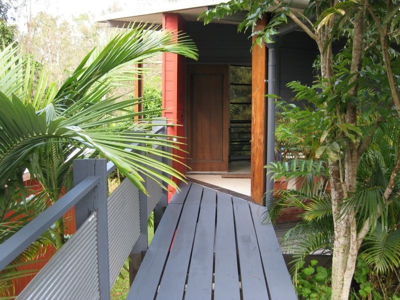 32 George Holt Drive, Mount Crosby QLD 4306