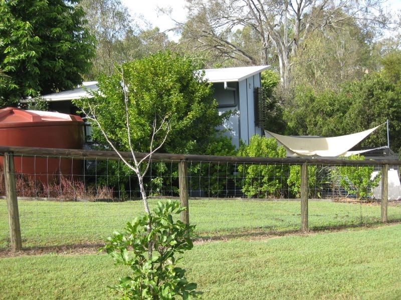 32 George Holt Drive, Mount Crosby QLD 4306