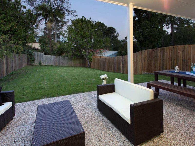 44 Kenmore Road, Kenmore QLD 4069