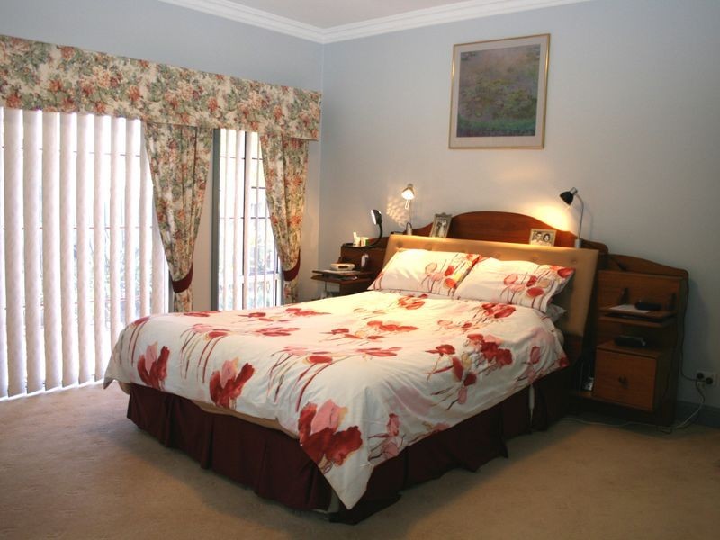 10 Westcott Place, Bellbowrie QLD 4070