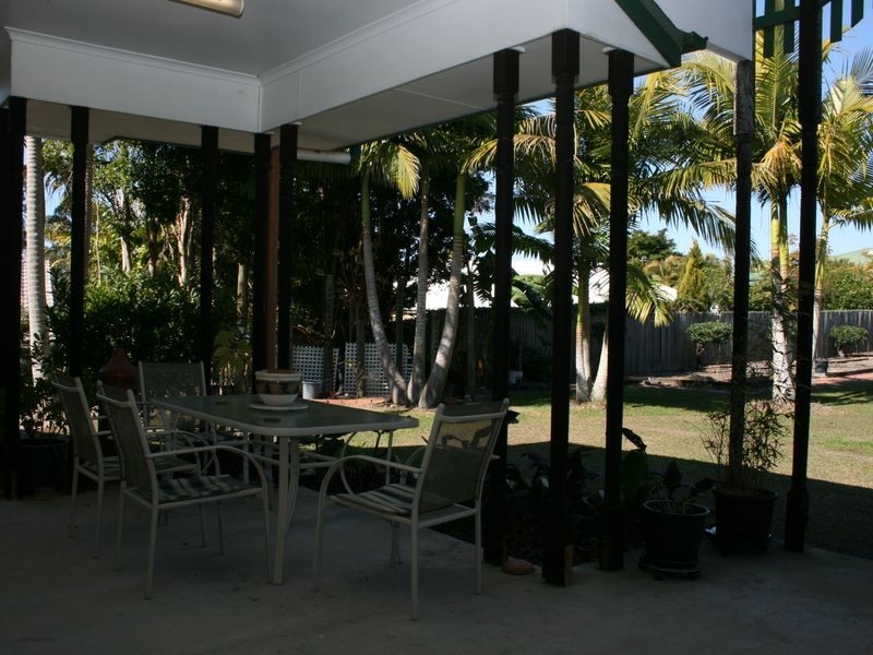 10 Westcott Place, Bellbowrie QLD 4070