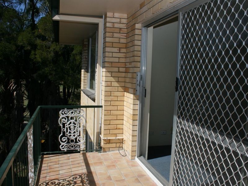 12/31 Bayliss Street, Toowong QLD 4066