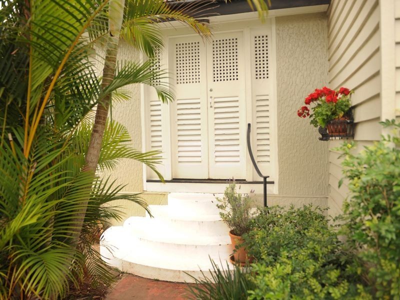 4 Kenmore Rd, Kenmore QLD 4069