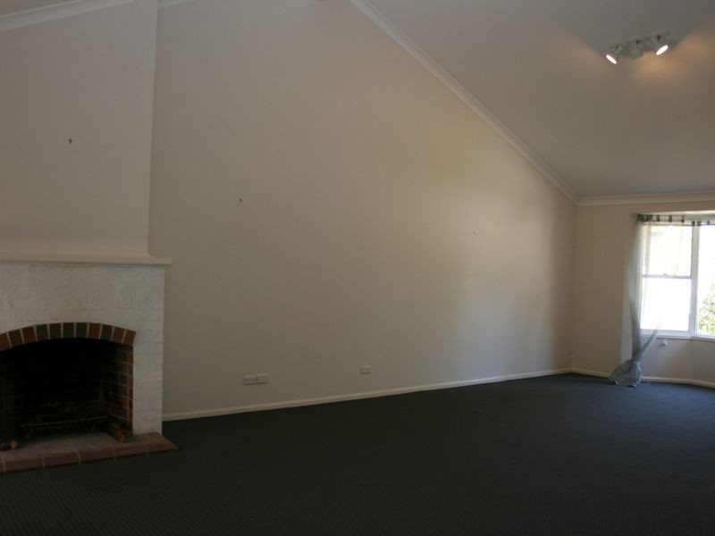 16/67 Brookfield Rd, Kenmore QLD 4069