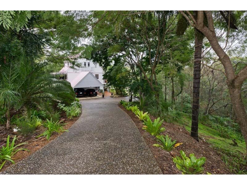 96 Banksia Drive, Mount Crosby QLD 4306