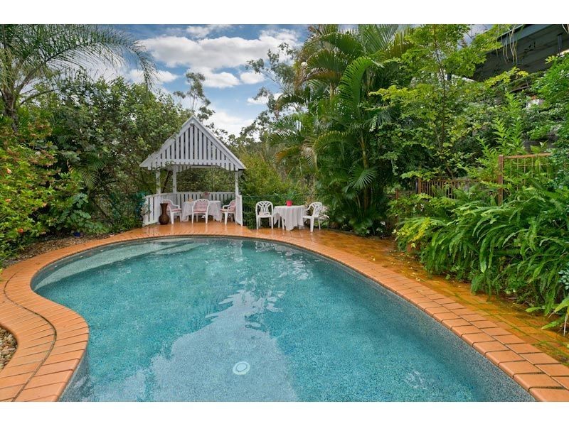 96 Banksia Drive, Mount Crosby QLD 4306