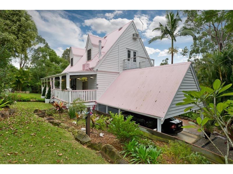 96 Banksia Drive, Mount Crosby QLD 4306