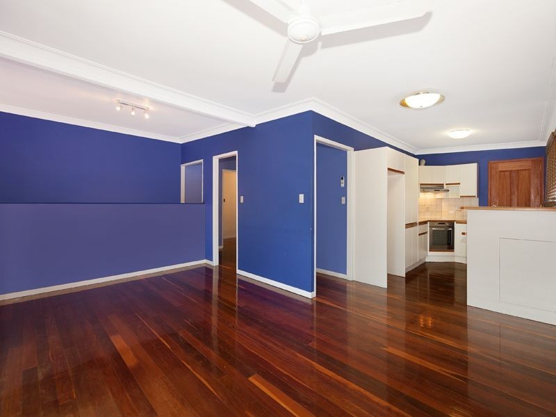 19 Meagan Street, Kenmore QLD 4069