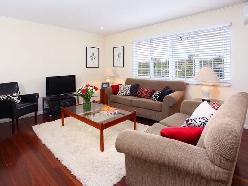 10 Acworth Street, Kenmore QLD 4069