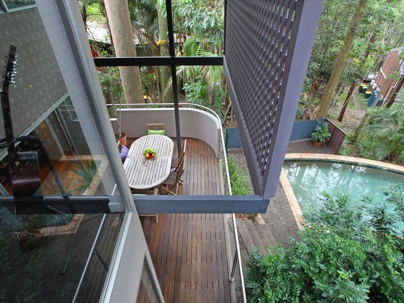 141 Chapel Hill Road, Chapel Hill QLD 4069