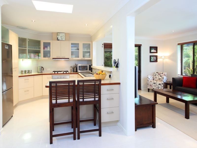 7 Sleaford Street, Chapel Hill QLD 4069