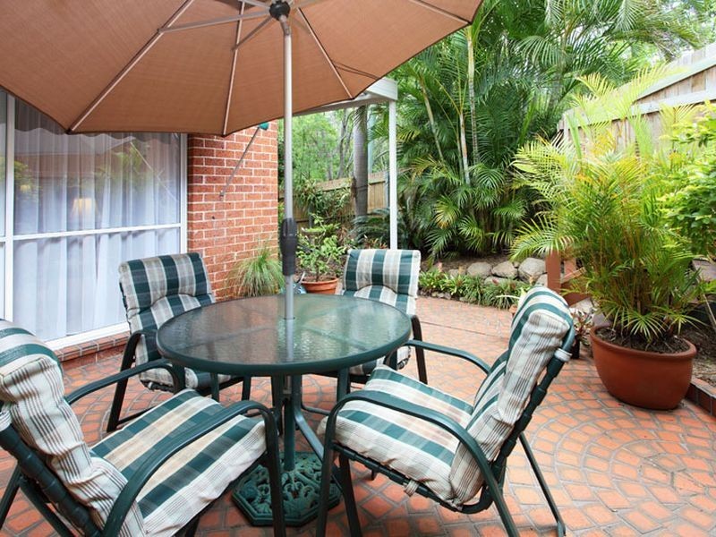 1/67 Brookfield Road, Kenmore QLD 4069