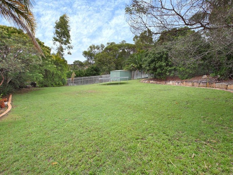 18 Westaway Crescent, Bellbowrie QLD 4070