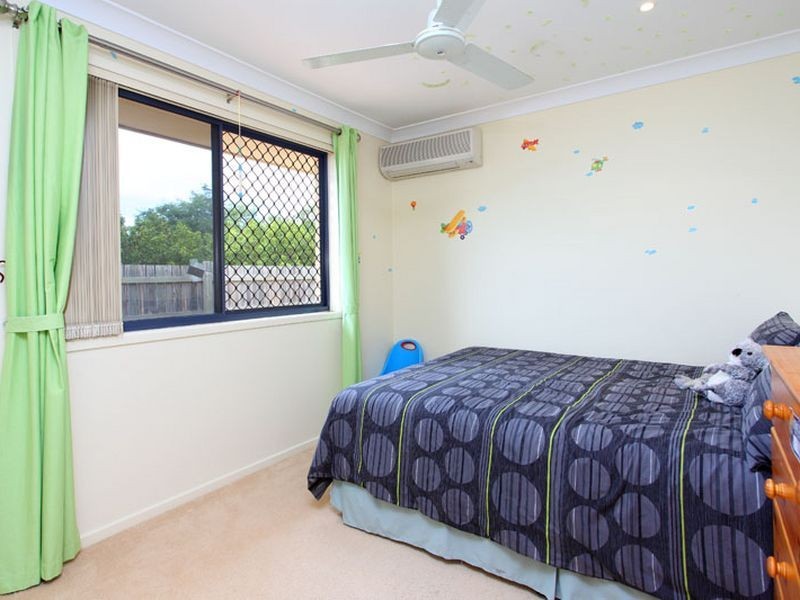 18 Westaway Crescent, Bellbowrie QLD 4070