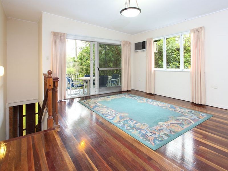 23 Meagan Street, Kenmore QLD 4069